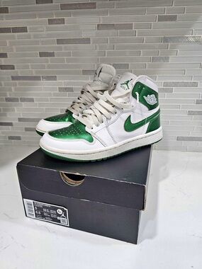 Nike Air Jordan 1 Retro High Golf Metallic Green Sneakers DQ0660-130 Size 5